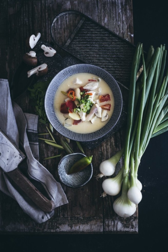 Kokos Suppe mit Hühnchen