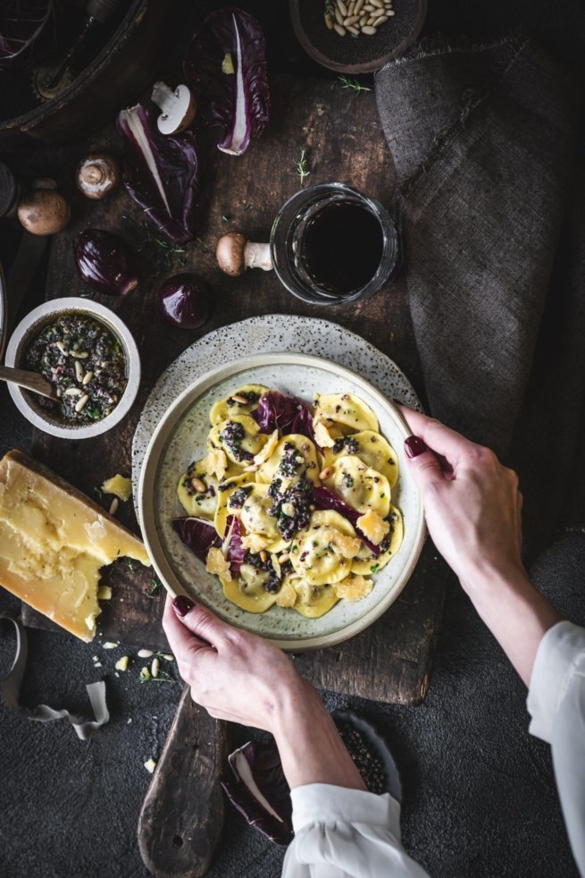 Pasta mit Hähnchenbrust und Champignons gefüllt