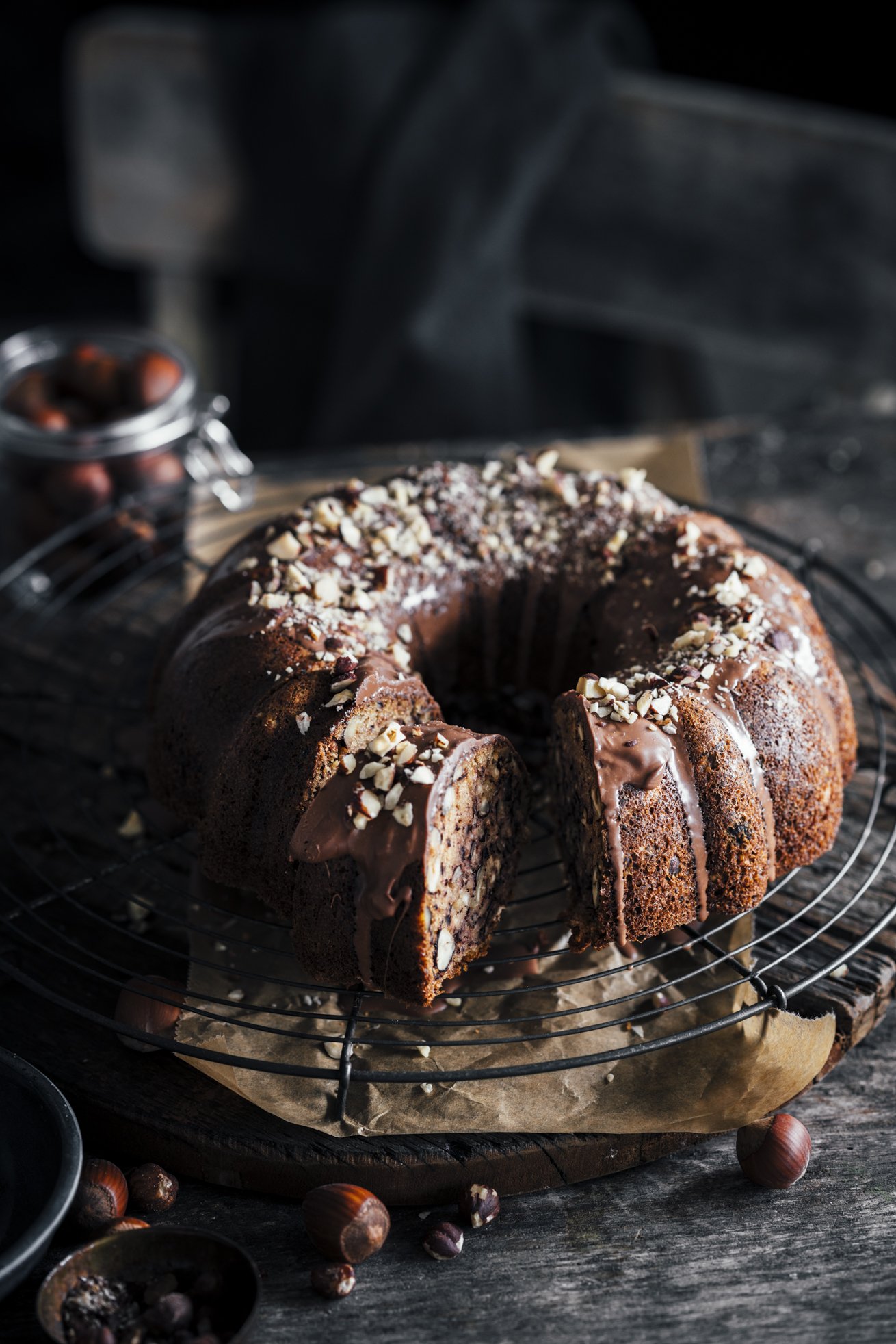 Saftiger Haselnuss Kuchen! - Tinastausendschön