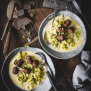 Klassische Käselauch Suppe