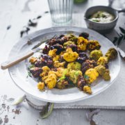 Gesunder Snack - Blumenkohl Popcorn mit Dip