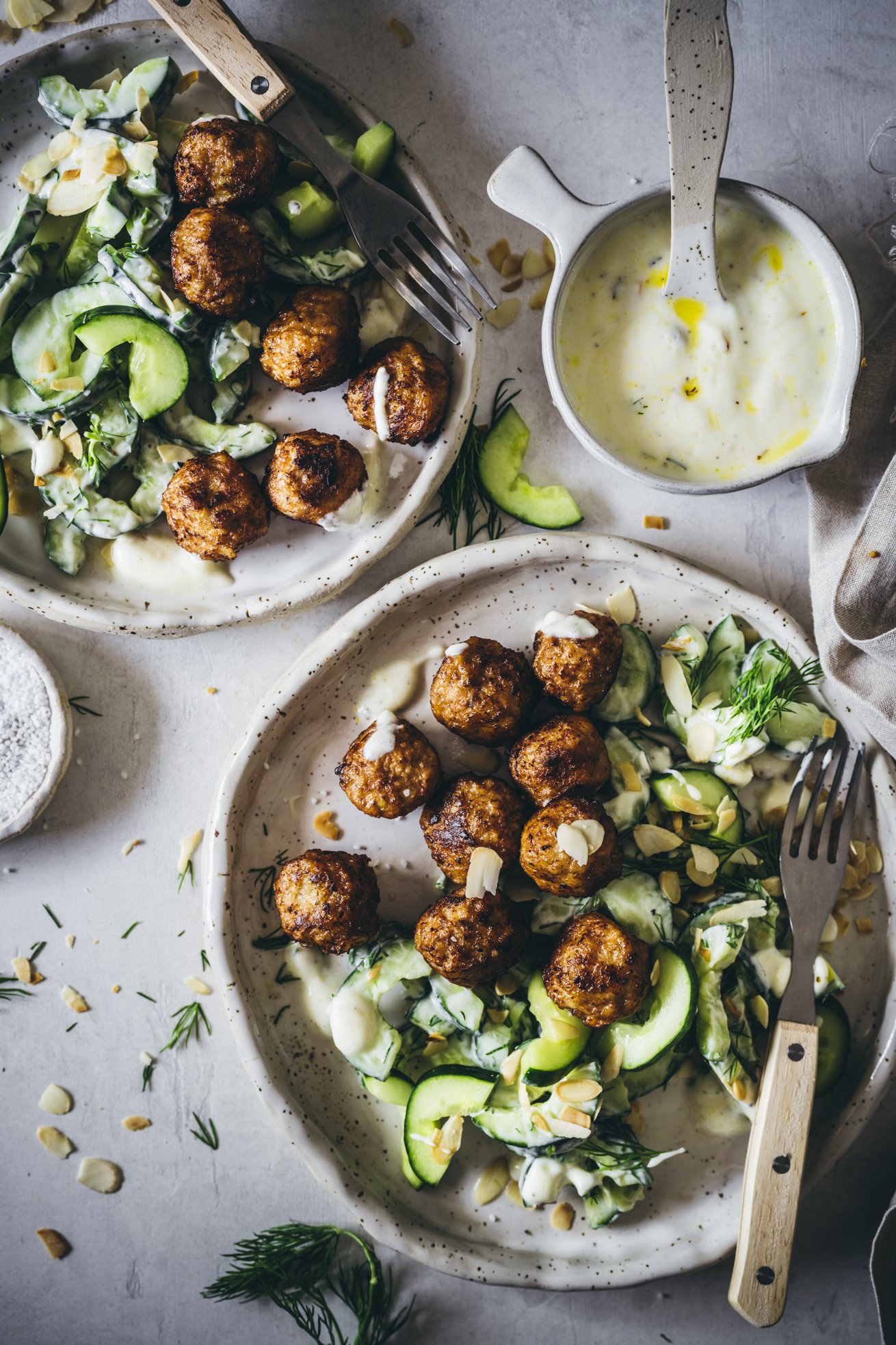 Rezept für Gurkensalat mit Mandeln