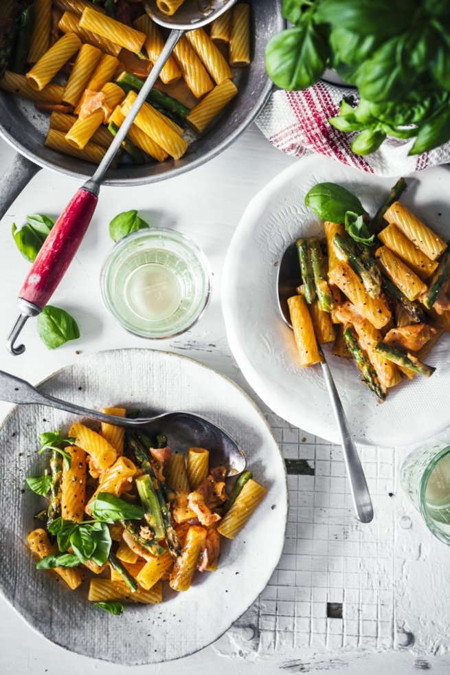 3 Zutaten Pasta Rezept mit grünem Spargel