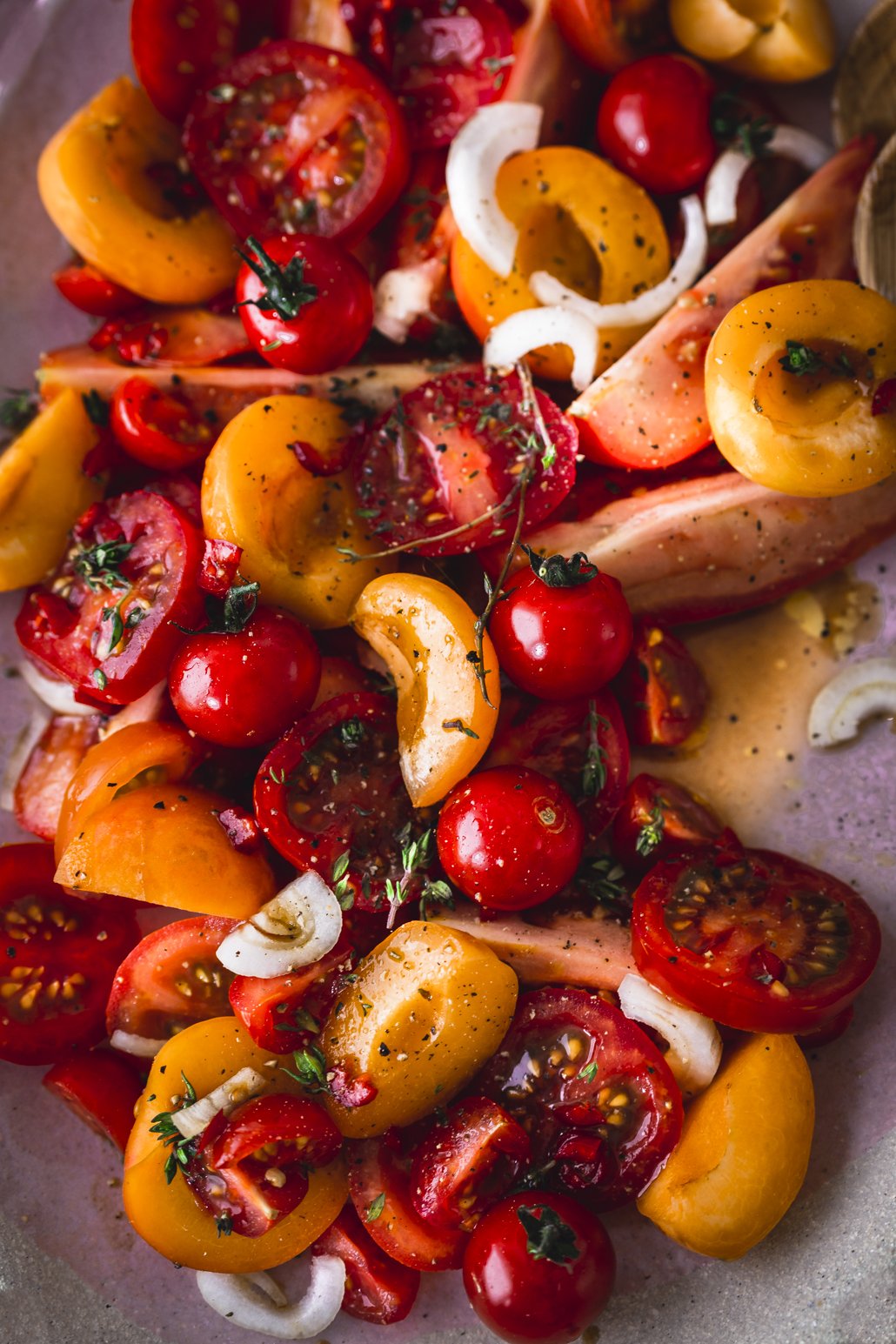 Tomaten Marillen Salat