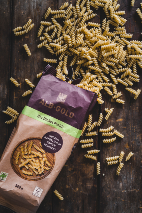 Fixes 30 Minuten Rezept - Scharfe Wirsing Pasta mit Spianata Calabrese