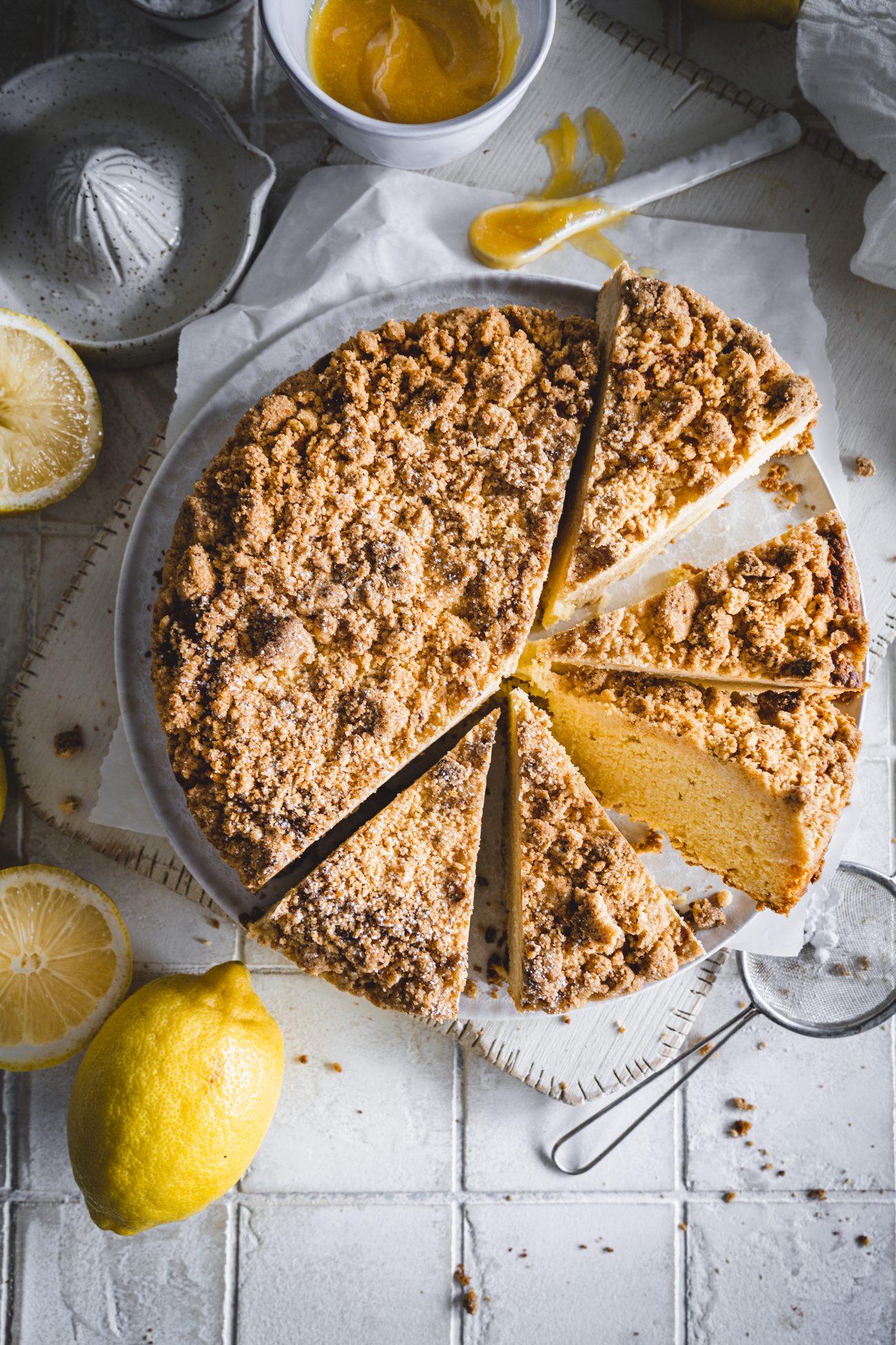 Zitronenkuchen mit Streuseln Rezept