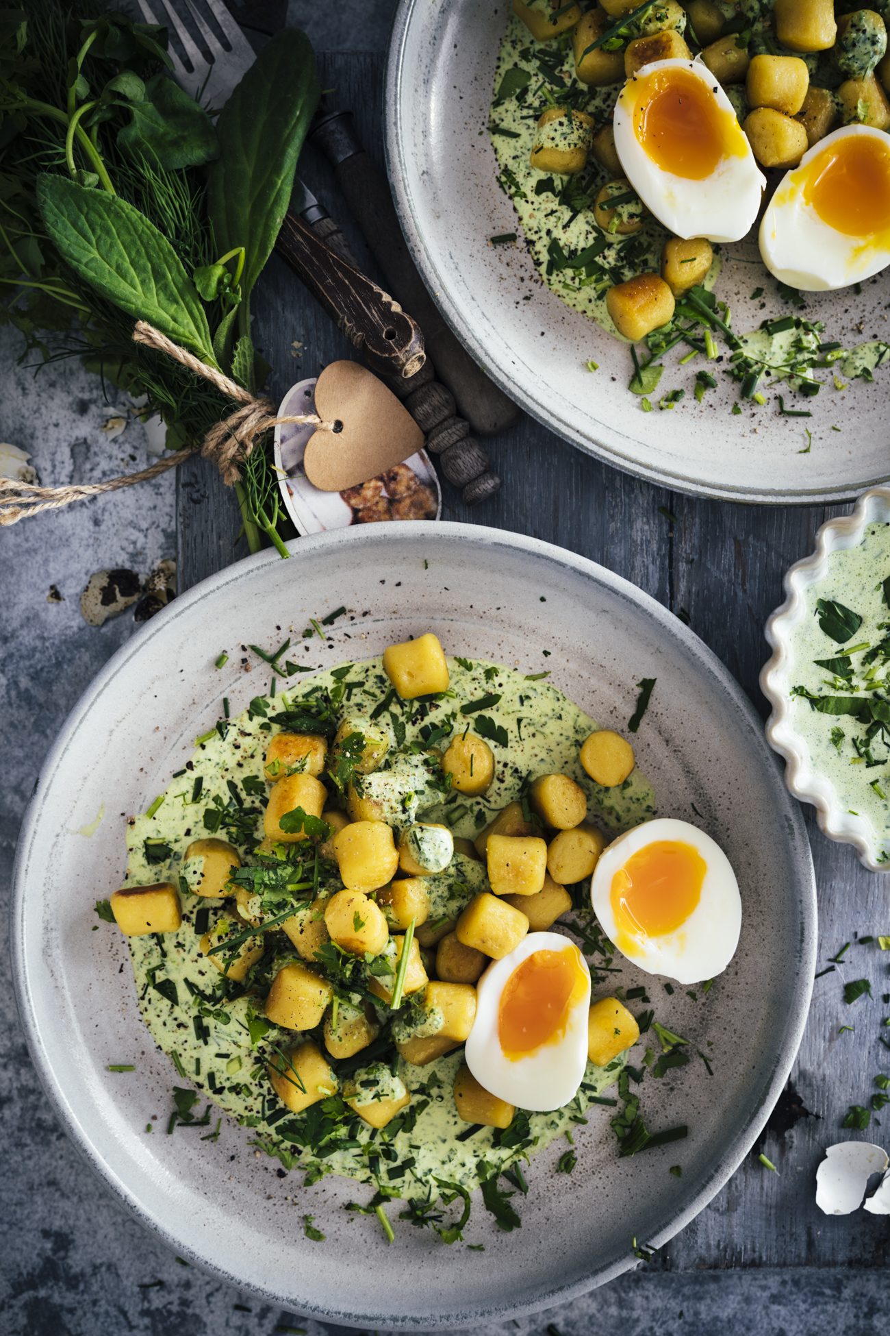 Unsere Gnocchi &amp; Aromatische Frankfurter Grüne Sauce mit Ei