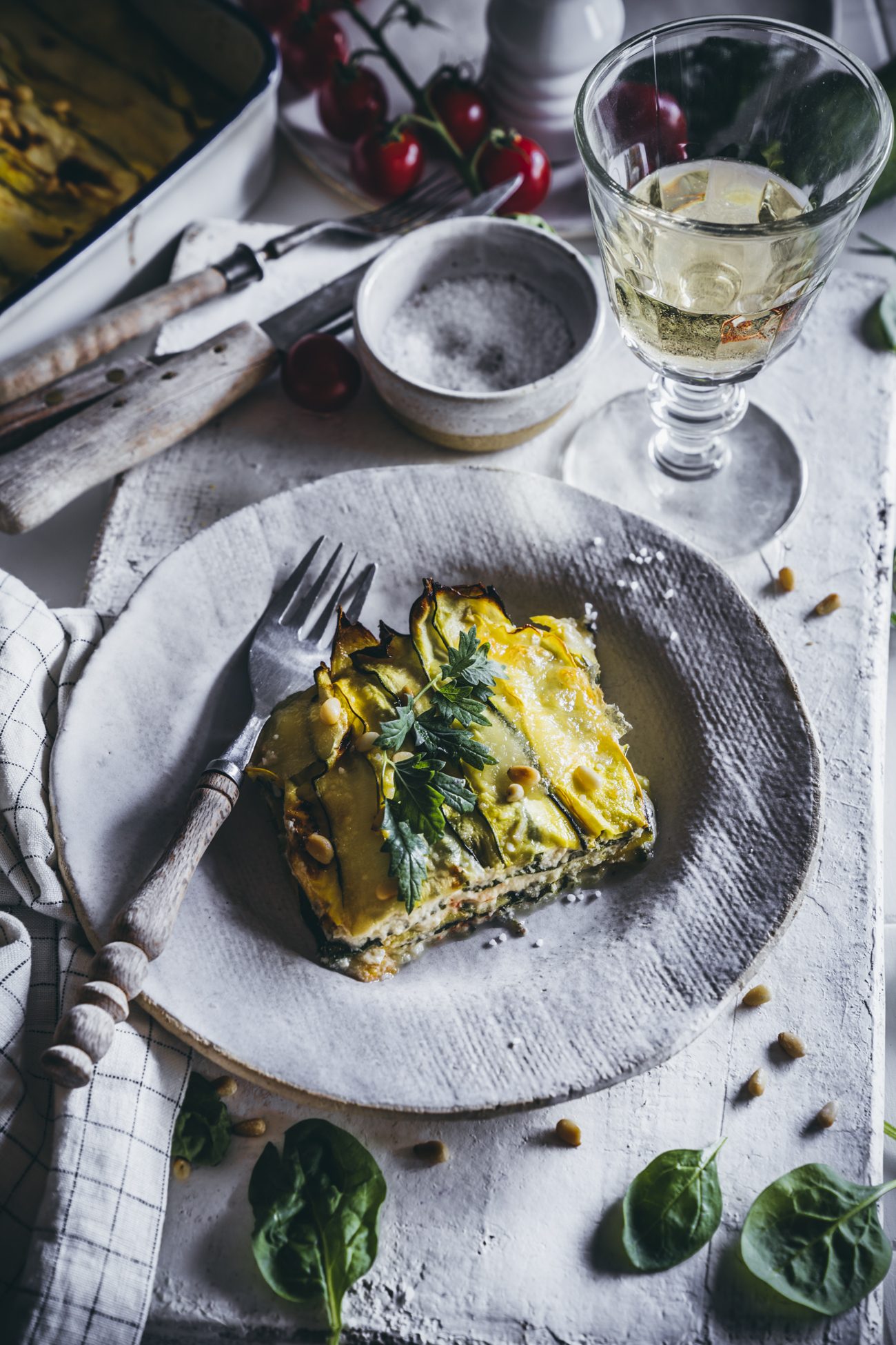 Teller mit Zucchini Lasagne