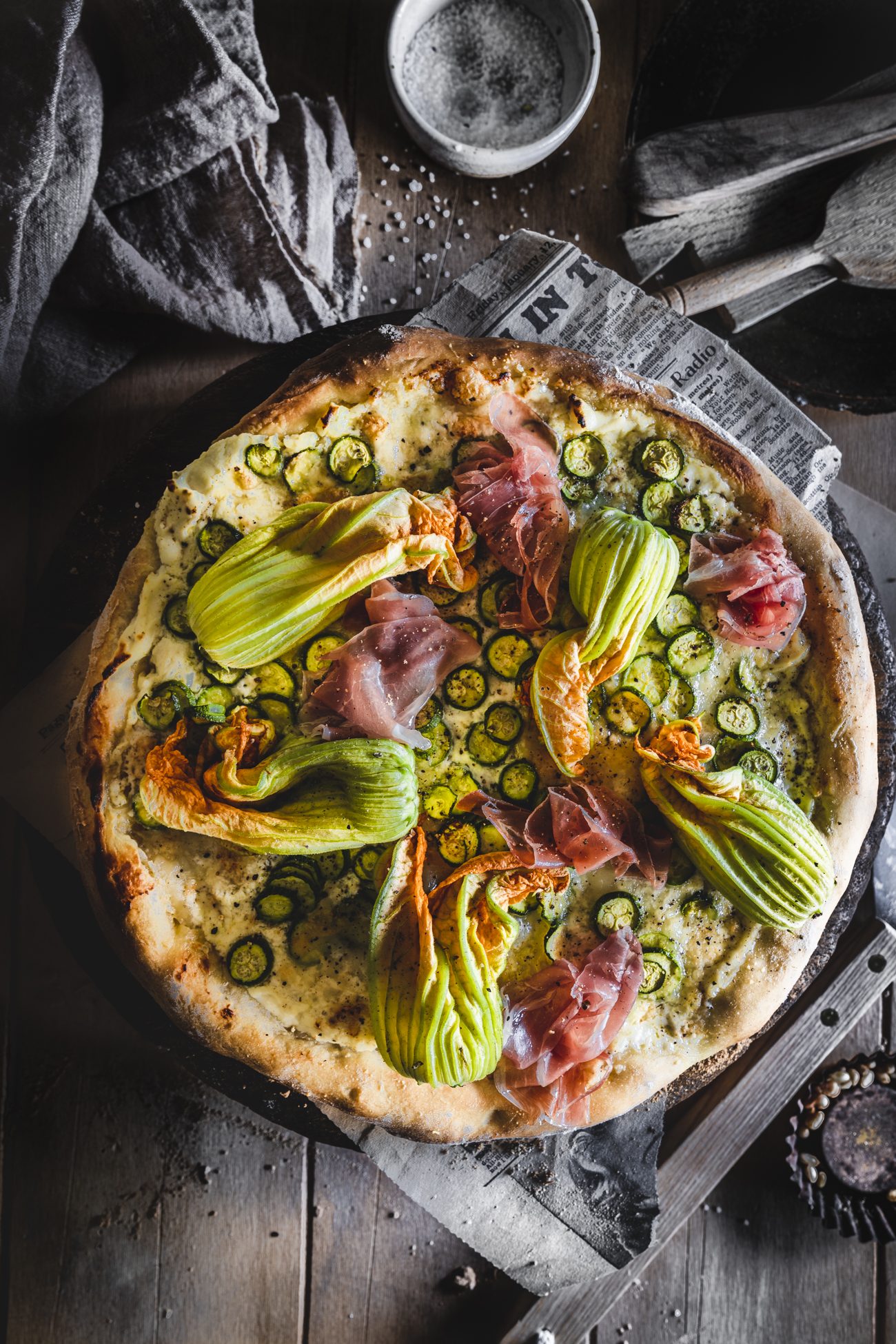 Pizza mit Zucchini