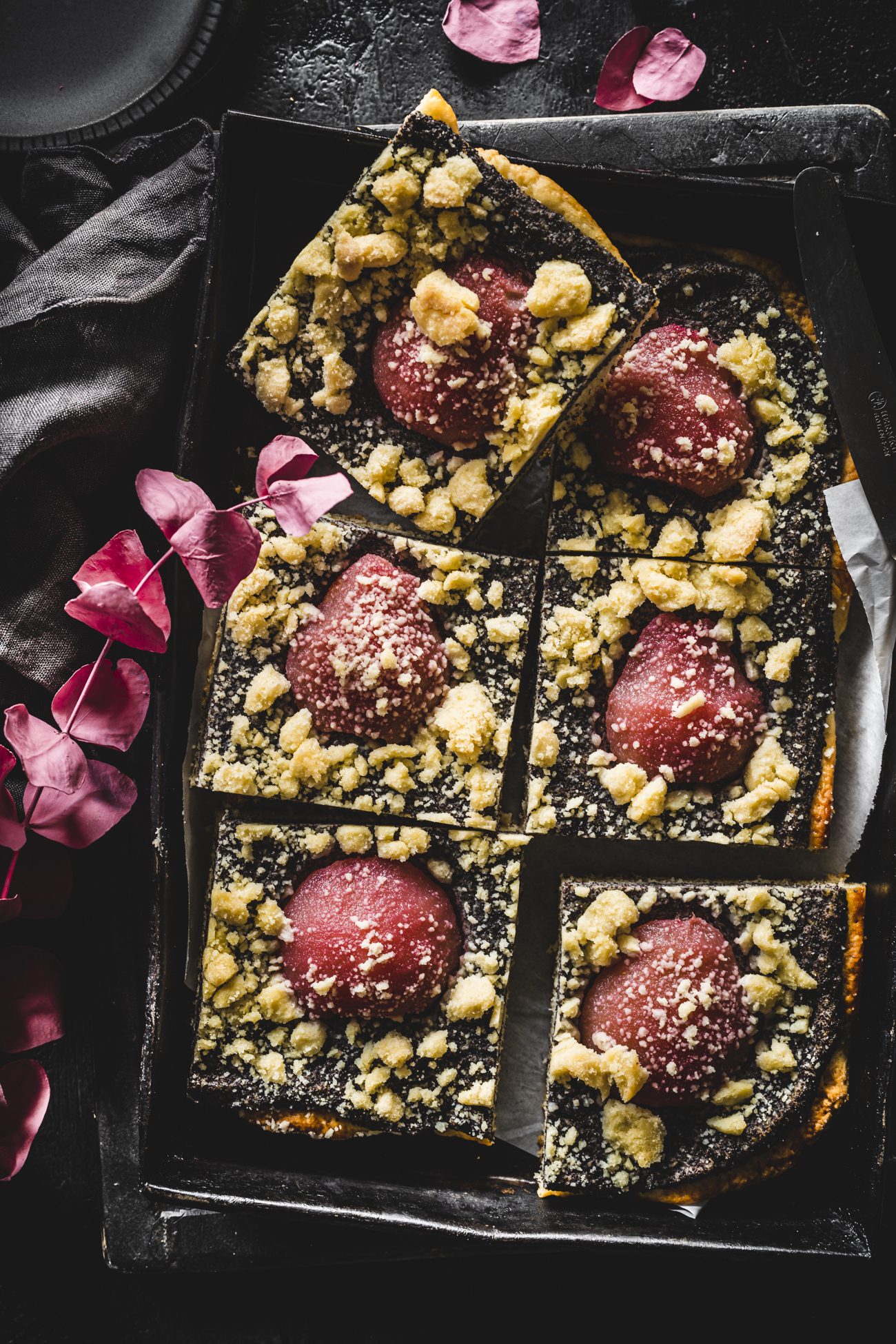 Birnenkuchen mit Mohn vom Blech