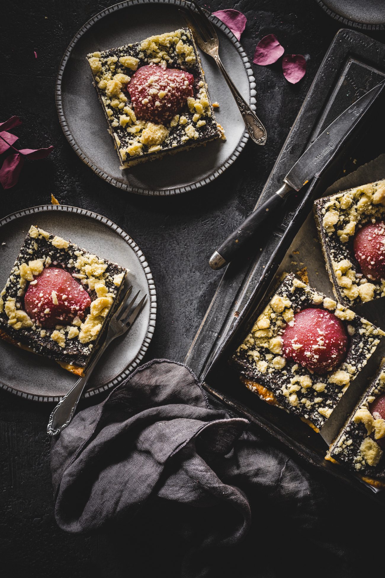 Birnenkuchen mit Mohn