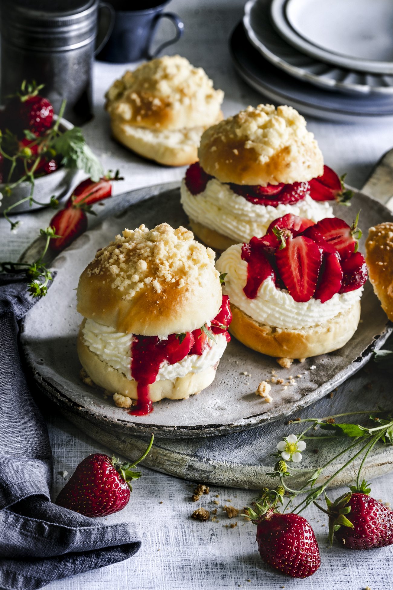 Streuseltaler Rezept mit Erdbeeren